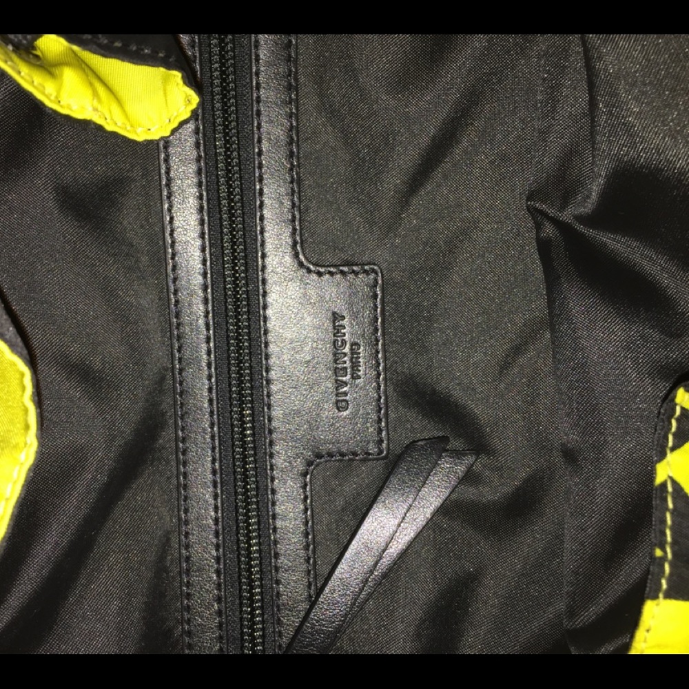 Givenchy backpack - Picture 9 of 12